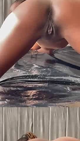 Anal Ebony Slut Fucks Her Asshole to a Gape, Creampie and Squirt