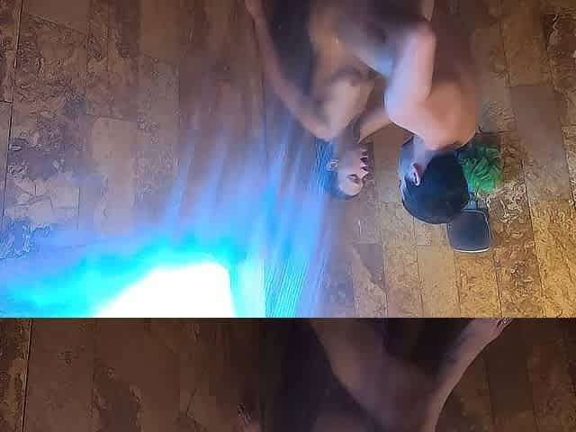 Sexy sex in the shower and titty spunk flow