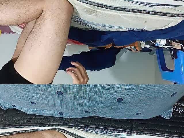 ANAL-PLUG INFLATABLE Training my booty with an inflatable plug
