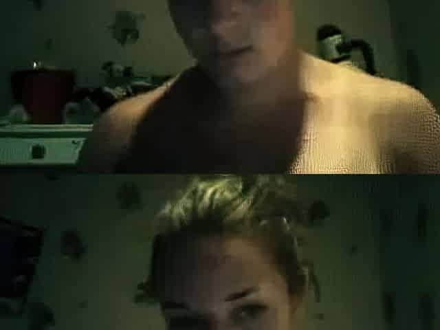 Creamy Pussy Squirts on Webcam