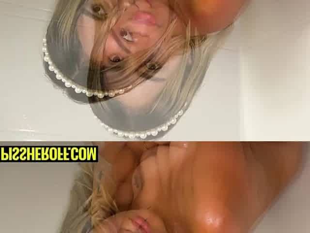 Cute 18yo Colombian Hottie Drinks Pee Like A Worthwhile Beauty In Nasty Homemade Bang
