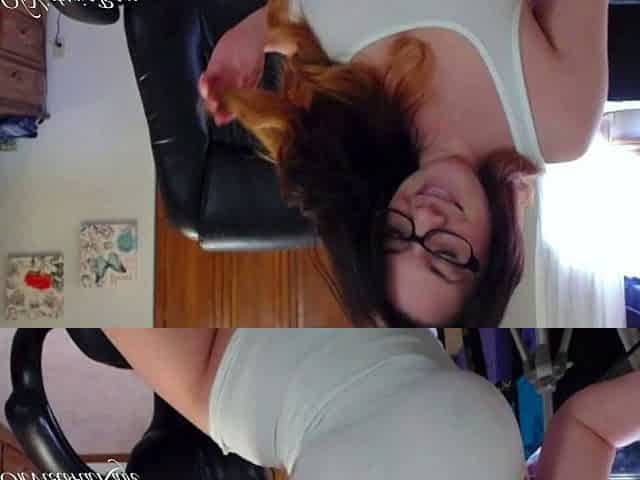 Big boobs milf masturbates with her dildo