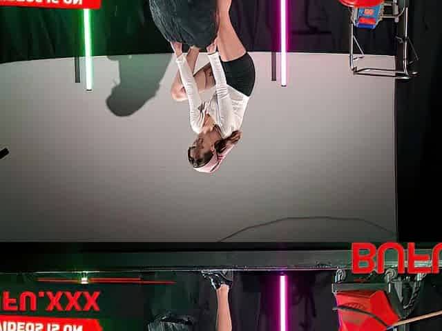 BUFU XXX. Stripping and giving anal to become a star