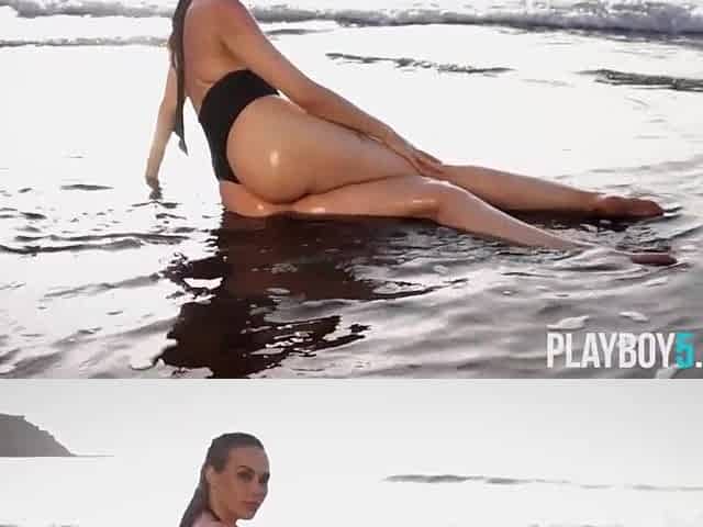 All natural mother I'd like to fuck model from Germany shows her wonderful on a public beach