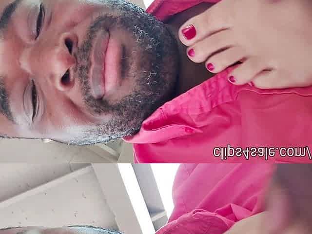 Candice's Virgin Size 12 Feet N and Her 1st Toe Sucking Experience