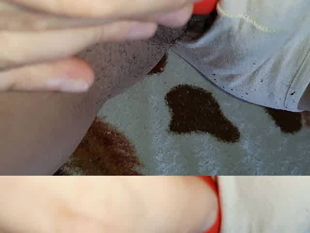 I Teased My Clit with a Vibrator Until I Cum