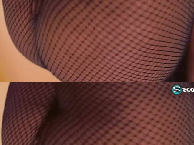 Cherise Roze: Cherise Rose has a 52-inch booty and a bright, pink twat