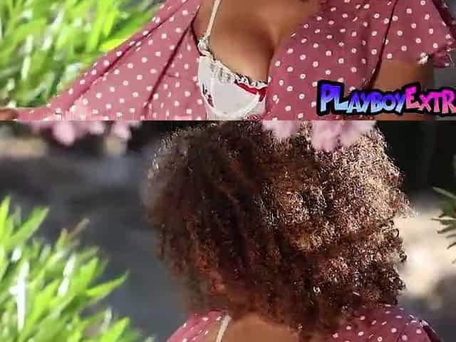 Bombastic all natural ebony babe likes being exposed outdoor