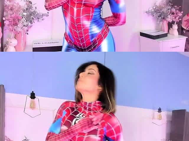 Romanian amateur webcam teen masturbate