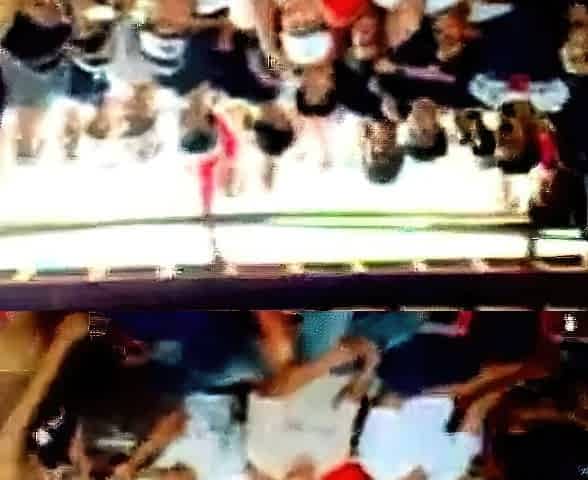 Kalimantan Indonesian Babe Strips to Dangdut Music