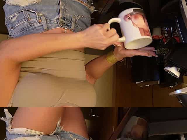 SEXY BIMBO WIFE BANGS SPOUSE IN ADVANCE OF WORK