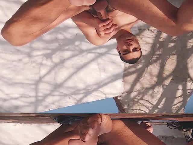 Smooth and exquisite view of the N1 masturbation - Gratifying masturbation of a athletic guy in the open air