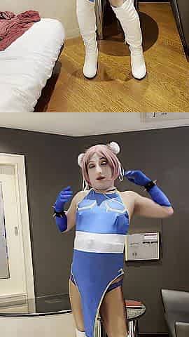 Female mask cosplayer dances with booty open pants. Indeed it's nipp masturbation!