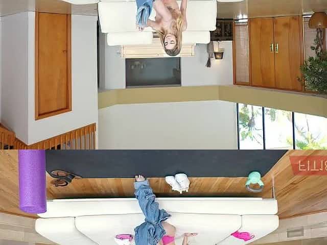 Casting Petite American Amateur College Angel Molly Little In Yoga Panties