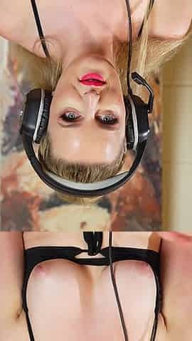 Interview Masturbating While Gaming! Featuring Charlie Forde