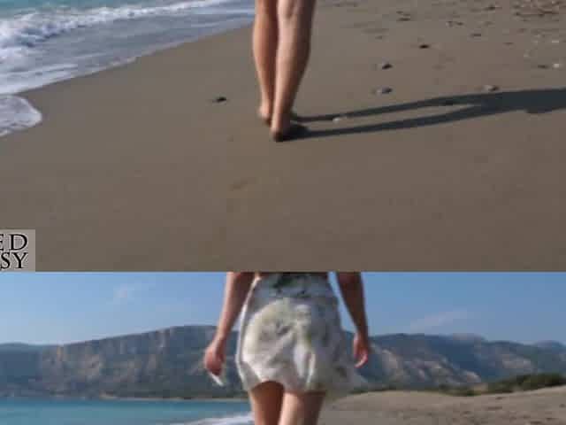Womanizer made me cum so fast at the beach. What an intensive clitoris sucking toy for my vagina