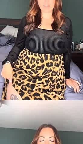 Leann amateur beautiful brunette with big boobs