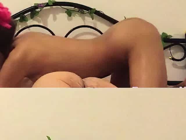 Asian Hottie Gives Soapy Massage and Blowjob