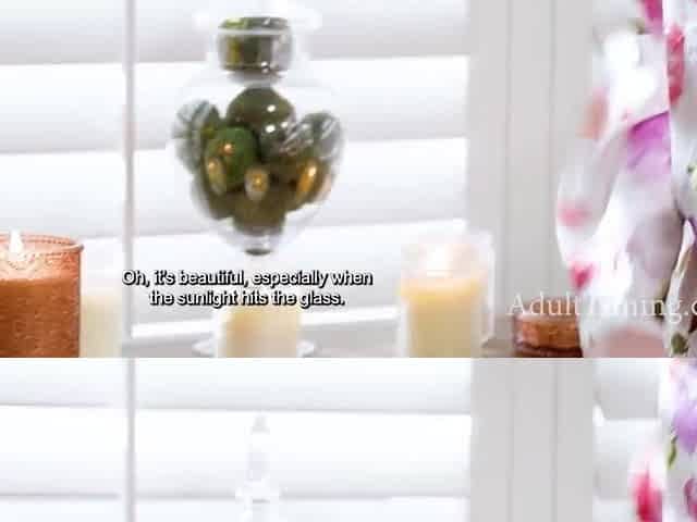 Candle Maker Oozes On Black Masseuse During Complimentary Massage - AdultTiming