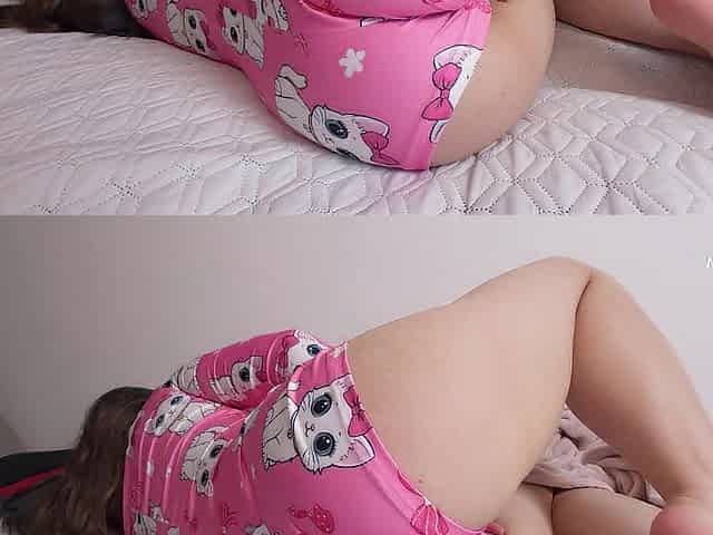 My Small Stepdaughter Woke Up So Lascivious That I Couldn't Leave That Round Butt Fuckless