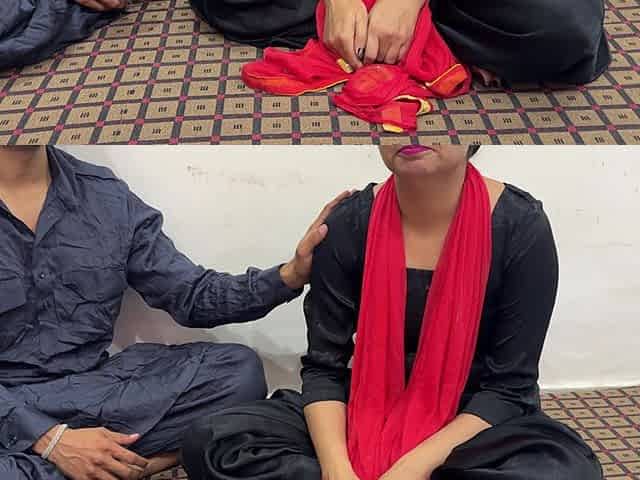 Desi Wife Sharing with a Baba (hindi Audio)