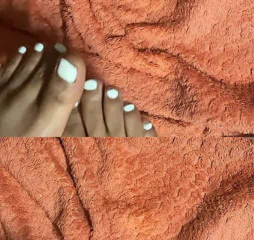 Hot White Toes!