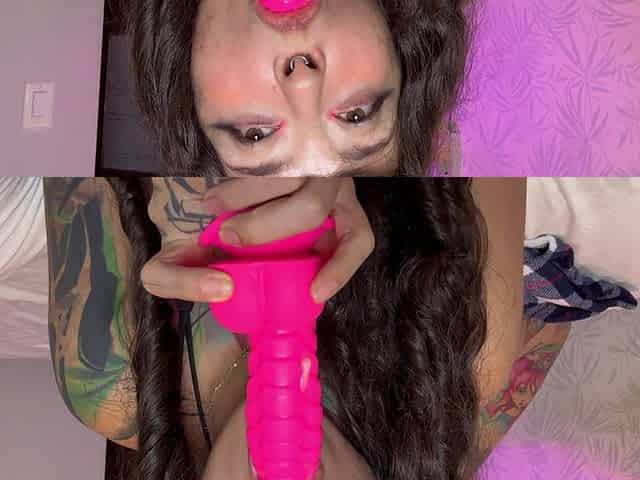 Girl with Split Tongue and Hairy Pussy and Pits Make Squirting