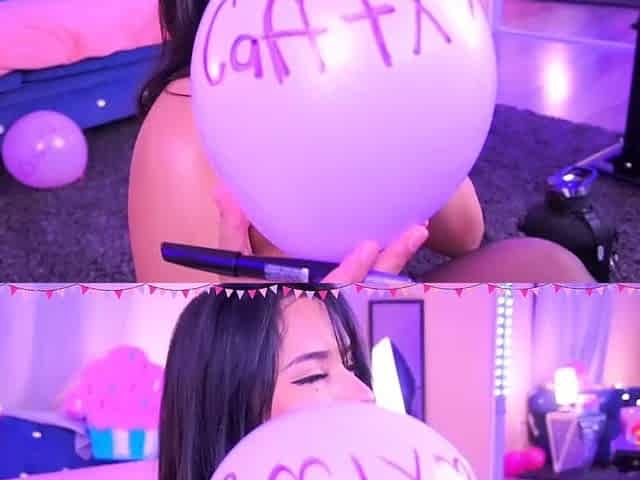 Webcam brunette solo masturbation