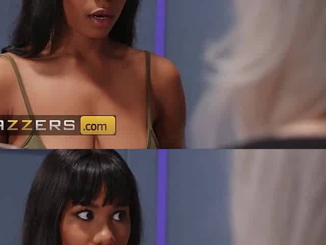 Trio With Jenna Foxx Julie Money Maserati - Brazzers
