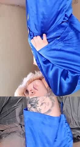 Amateur Blonde Teen Plays Solo with Toy Webcam Porn