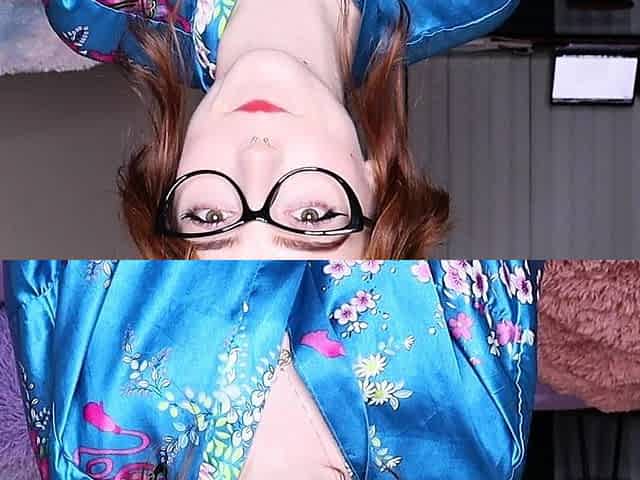 Amateur redhead shaves and masturbates