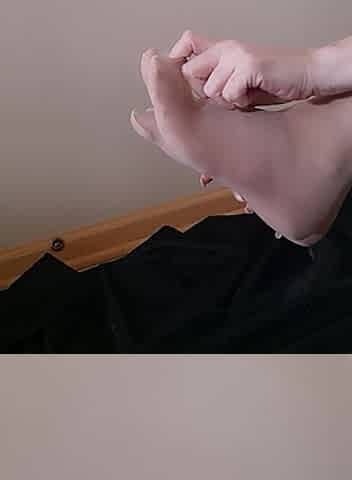 Nylons Feet and Claws Oh My