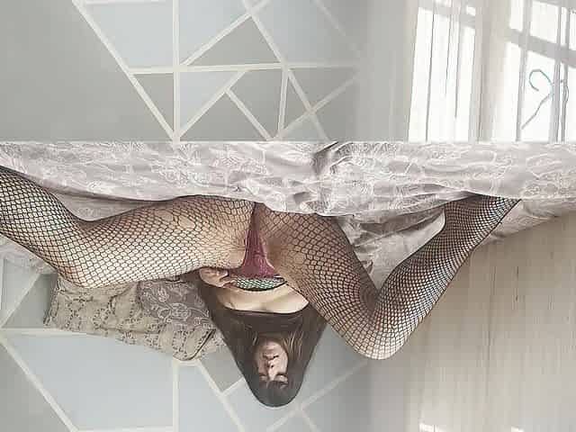 My stepbrother doesn't realize I'm masturbating. SHH!!