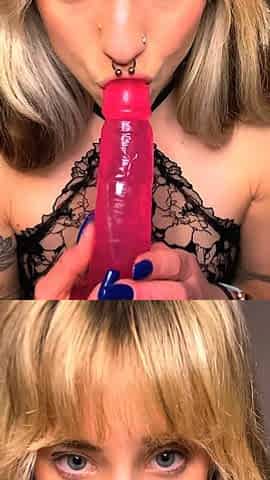 Blonde teen willa toying her holes