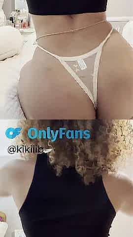 Can't aid but shake this large plump butt when alone