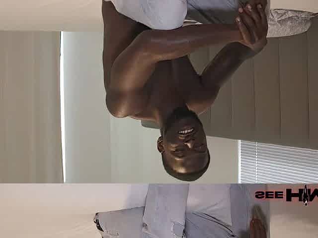 Dude Ace Hardz Gets His Ripped Body Oiled By Curvy Lalin girl Nia Bleu!