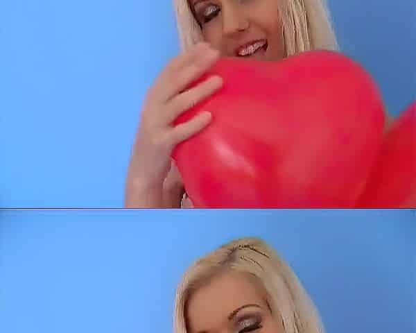 Solo Fantasy Chicks: Sarah Blue: Solo two