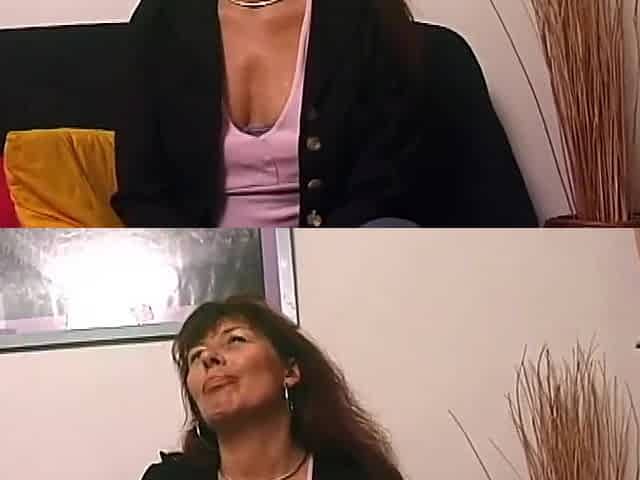 Horny Vintage Mature Gives A Nice Blowjob To A Big Amateur Cock