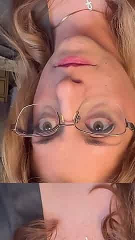 Stepmom's Been Cheating - Blowjob Bribe
