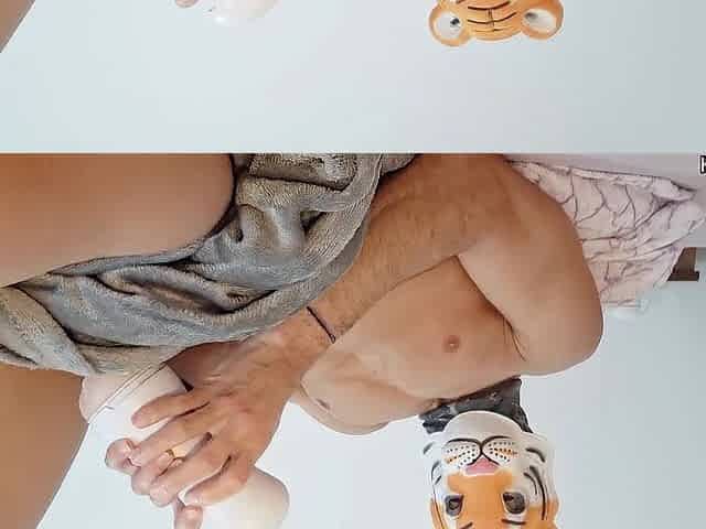 Hawt Chap screwing a fleshlight in daybed - Hot groan and cum inside
