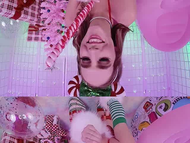 Christmas Sucking Surprise From Cadence Lux
