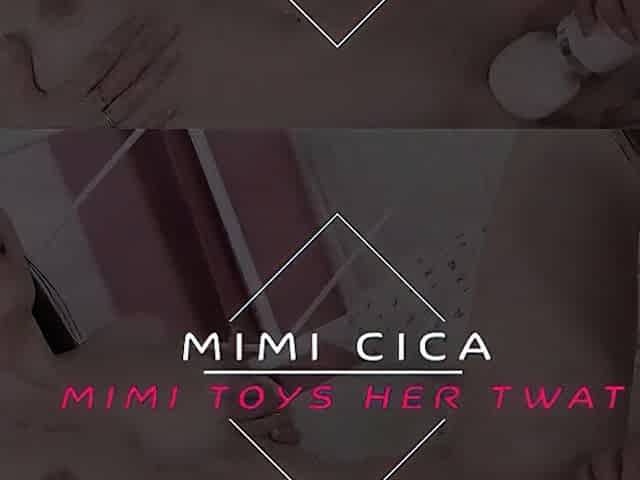 Mimi Toys Her Snatch