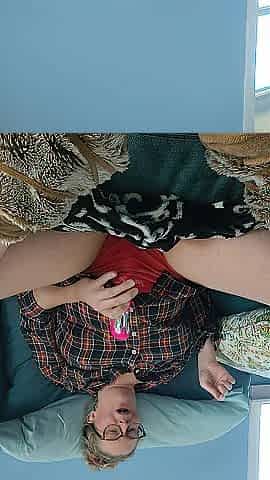 Cumming in pants with surprise ending