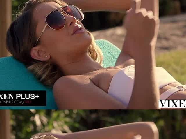 Vixen Hot Model Seduces Her Designer
