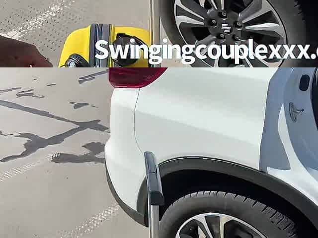 Swinger pair Public pick up for black hottie