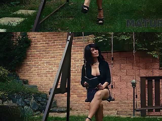MATURE4K. Ms Hawt Saigon just desires to take shower, but...