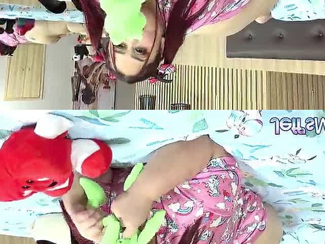Giant Boobs and Butt Latin babe Sammy Santos Takes a Ebony Dong