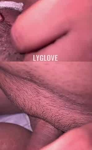 Look how I fill my girlfriend's vagina with jizz