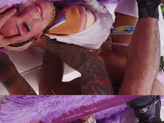 Hot Teen 18+ Oooo