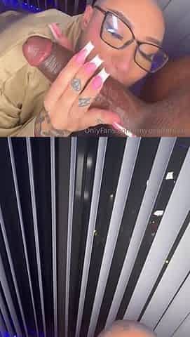 Ebony curvy MILF porn video
